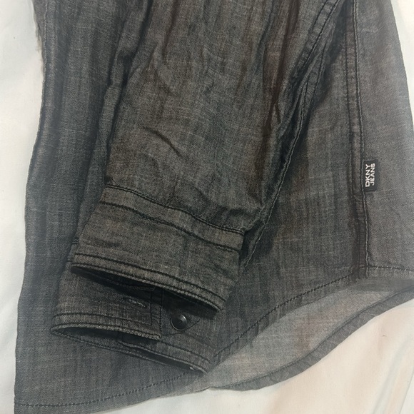 DKNY Jeans 100% Cotton button up long sleeve shirt - Picture 5 of 7